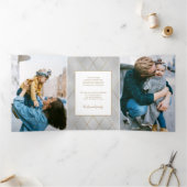 Luxe Silver met stijlvolle, diagonaal gouden lijne Drieluik Wenskaart (Binnen)