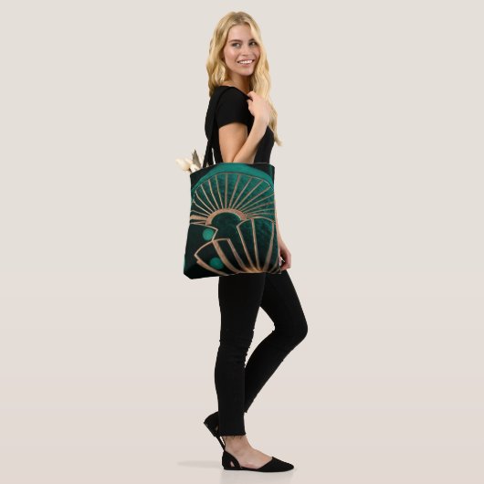 Luxe Smaragdgroene en Messing Art Deco Tote Bag (Op model)
