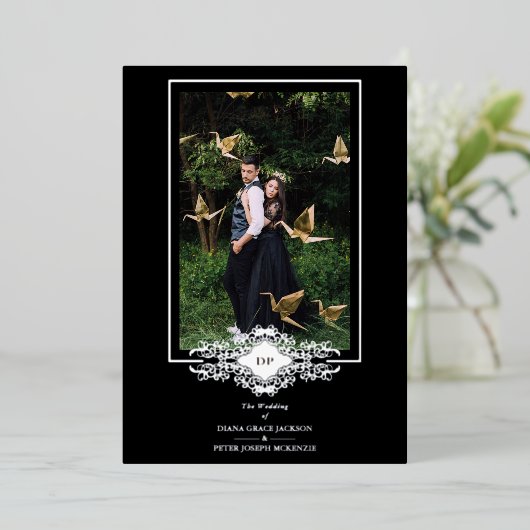 Luxe Sophisticate Black Flourish Chic Silver Folie Uitnodiging (Staand Voorkant)