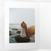 Luxe typografie Budget Foto Drieluik Uitnodiging (Binnenzijde eerst)