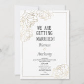 Luxe witgouden typografie pioen bloemenbruiloft kaart (Voorkant)