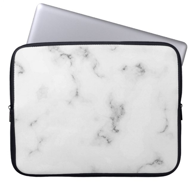 Luxe witte marmertextuur laptop sleeve (Voorkant)