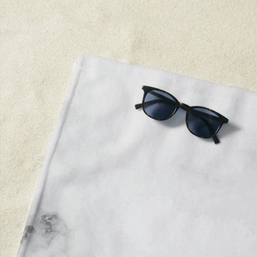 Luxe witte marmertextuur strandlaken (In situ)