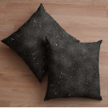 Luxe zwart-chromatische glitterachtergrond kussen<br><div class="desc">Luxe heeft een monochromatische glitterachtergrond met een abstract patroon. Koel modern glazen ontwerp.</div>