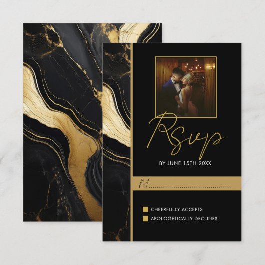 Luxe zwart en goud marmeren foto bruiloft RSVP kaartje (Voorkant / Achterkant)
