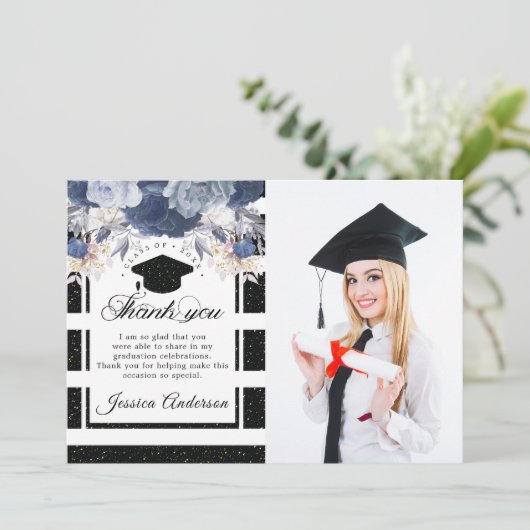 Luxe Zwart Goud Afstuderen Foto Dank u kaart (Staand voorkant)