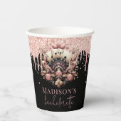 Luxe zwart roze casino bachelorette gepersonalisee papieren bekers (Voorkant)