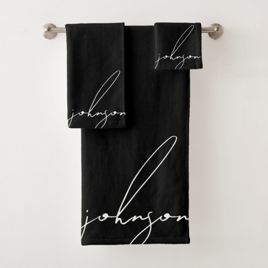 Luxe Zwart Wit Handtekening Script Monogram Bad Handdoek (Insitu)