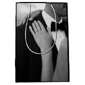 Luxe zwart-witte trouwcadeautas medium cadeauzakje (Voorkant)