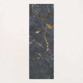 Luxe, zwarte en gouden marmertextuur Monogram Yogamat (Achterkant)