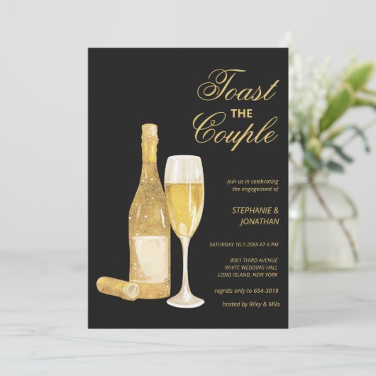 Luxe zwarte gouden champagne toast Engagement Part Kaart (Staand voorkant)