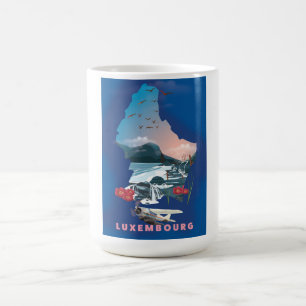 Luxemburg Kaart geïllustreerde reisposter. Koffiemok