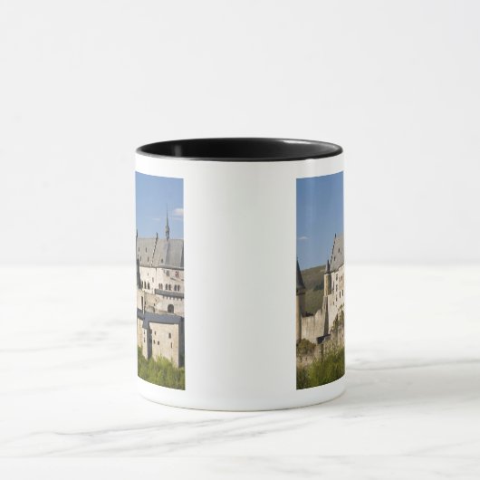 Luxemburg, Vianden. Vianden Chateau 15 Mok (Midden)