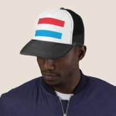 Luxemburgse vlag trucker pet (In situ)