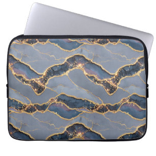 Luxueuze donkergrijze marmeren textuur met gouden  laptop sleeve