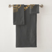 Luxurie Gold Crown Dark Grey Bad Handdoek (Insitu)