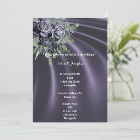 LUXURIEUS PAARS SATIN FLORAAL ELEGANT WEDING KAART (Staand voorkant)