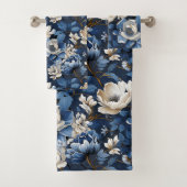Luxurious Navy Blue Ivory Gold Flowers Towel Bad Handdoek (Insitu)
