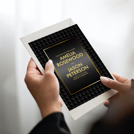 Luxurous Black Polygon Shape Pattern Weddenschap Kaart