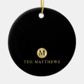Luxury Black en Gold-gepersonaliseerd monogram Keramisch Ornament (Voorkant)