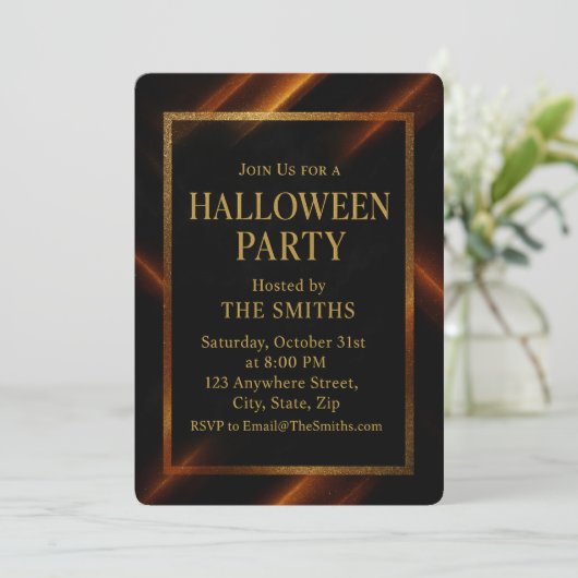 Luxury Black & Gold Spooky Elegant Halloween Kaart (Staand voorkant)