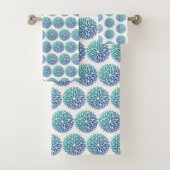 LUXURY BLAUWGROEN GROEN DAHLIA BATHROOM TOWEL SET BAD HANDDOEK (Insitu)