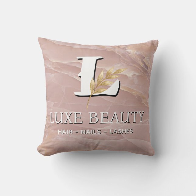 Luxury Blush Pink Marble Beauty Salon Logo Kussen (Voorkant)
