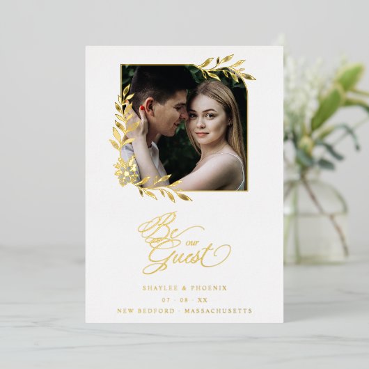 Luxury Chic Golden Branches Frame Photo Wedding Folie Uitnodiging (Staand Voorkant)