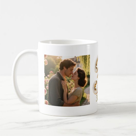 Luxury Cursive Gold White Initial  F + 2 PHOTO Koffiemok (Links)