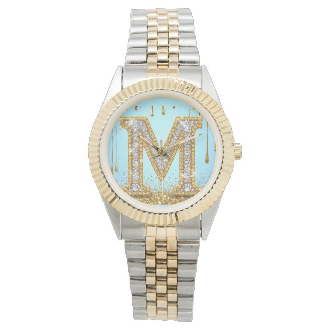 Luxury Diamond Letter M on Gold Glitter Background Horloge (Voorkant)