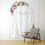 Luxury Eucalyptus Saffron Floral Gold Wedding Prop Wandkleed (In situ)