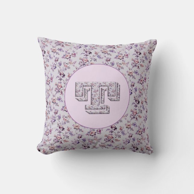 Luxury Flowers Monogram T Kussen (Voorkant)