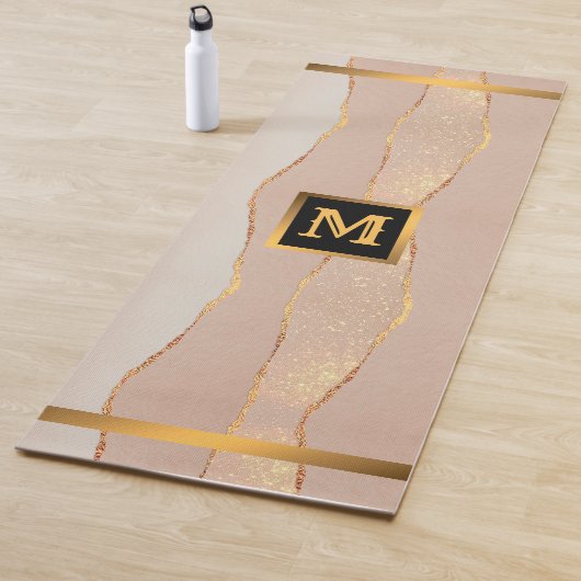 Luxury Glitter Roos Gold Monogrammed Yoga Mat (In situ)