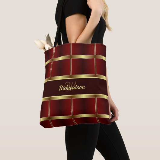 Luxury Gold en Bourgogne, gecheckte monogrammen Tote Bag (Dichtbij)