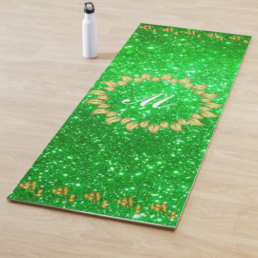 Luxury Gold Glitter Green Monogrammed Gift Yogamat (In situ)