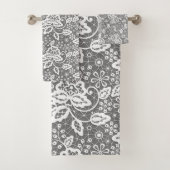 LUXURY GRAY WHITLACE BATHROOM TOWEL SET BAD HANDDOEK (Insitu)