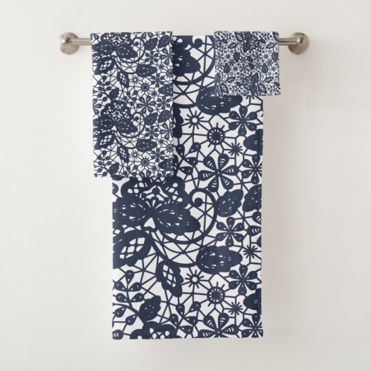 LUXURY NAVY WHITLACE BATHROOM TOWEL SET BAD HANDDOEK (Insitu)