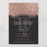 Luxury Roos Gold Black Glitter Confetti Sweet 16 Kaart<br><div class="desc">De elegante, glamoureuze en moderne, lieve zestien verjaardagsfeestuitnodiging is perfect voor het moderne en stijlvolle jonge tienermeisje. Het is voorzien van een faux bedrukt roos goud met een dun glitter confetti bespikkeld kleurenblok bovenop een eenvoudige zwarte achtergrond met een groot getal "16" in een overeenkomende roze gouden toon. De achterzijde...</div>