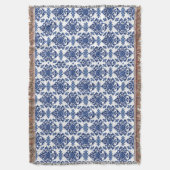 Luxury Royal Blue and White Baroque Floral Pattern Deken (Voorkant Verticaal)