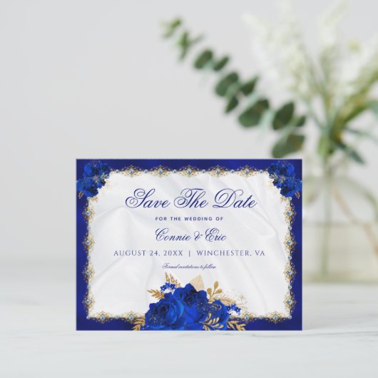 Luxury Royal Blue Gold Floral Rozen Wedding Aankondigingskaart (Staand voorkant)