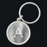Luxury Silver Faux Roestvrij Steel Monogram Sleutelhanger<br><div class="desc">Luxe Silver Faux Roestvrij staal Metallic Elegant Sleutelhanger. Deze Sleutelhangers kunnen worden aangepast om uw initiaal en voornaam te omvatten. Deze sleutelketens maken geweldige verjaardag,  vrijgezellenfeest of bacheloretfeesten.</div>