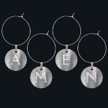 Luxury Silver Modern & Elegant Monogram Wijnglashanger<br><div class="desc">Luxe Zilver Modern en Elegant Monogram Metallic Faux Brushed Metal Wine Charm. Deze Wine Charms kunnen worden aangepast om uw initiaal en voornaam op te nemen. De Faux Stainless Steel Wine Charms is een geweldig Vrijgezellenfeest, verjaardagsfeest of vrijgezellenfeest cadeau voor die speciale persoon die houdt van chique, moderne en elegante...</div>