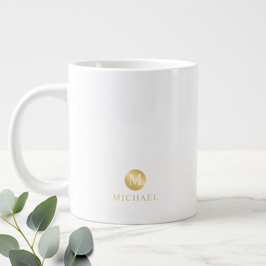 Luxury White en Gold-gepersonaliseerd monogram Grote Koffiekop