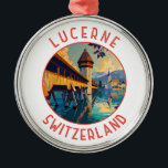 Luzern Zwitserland Retro Distressed Circle Metalen Ornament<br><div class="desc">Luzerne retro vector reisontwerp. Luzern,  een compacte stad in Zwitserland die bekend staat om zijn bewaarde middeleeuwse architectuur,  ligt te midden van met sneeuw bedekte bergen aan het meer van Luzern.</div>