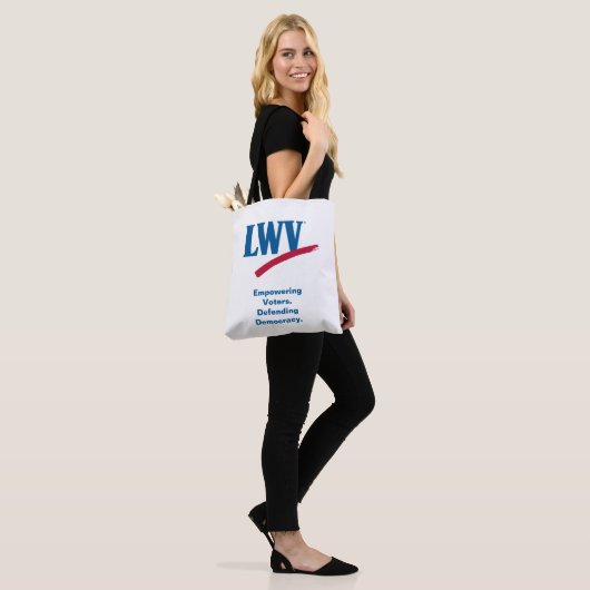LWV Lightweight Tote Bag (Op model)