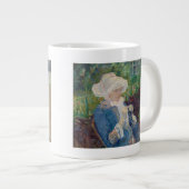 Lydia Crocheting in de tuin bij Marly Grote Koffiekop (Voorkant rechts)