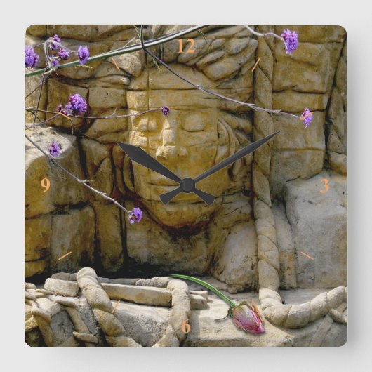 Lyme's Sandstone Face Vierkante Klok (Voorkant)