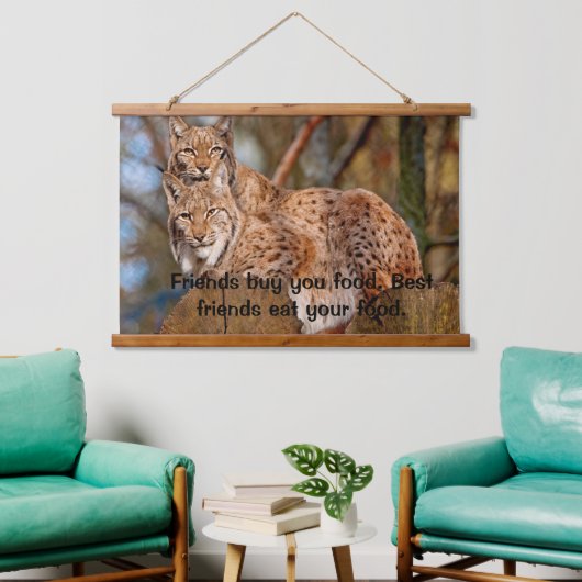 Lynxes op de top van een berg die staat hangend wandkleed (Woonkamer)
