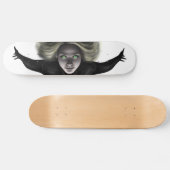 Lyra Rayne: Skateboard op de grond (Horizontaal)