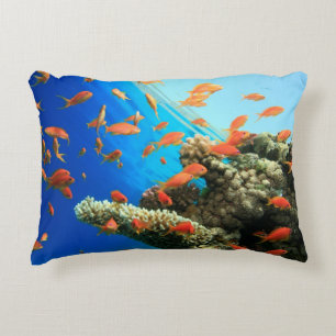 Lyretail-anthias op koraalrif decoratief kussen